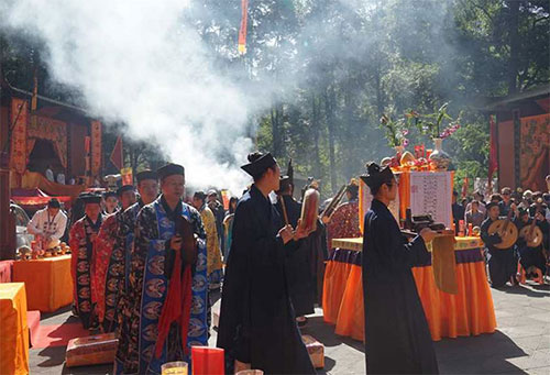 为什么桃花运很旺 离不开良好的家居风水