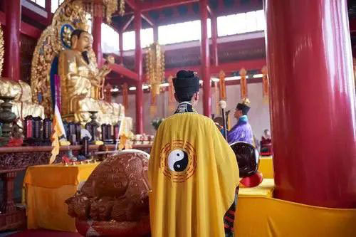 有做法事挽回感情的吗 说一说法事挽回是怎么回事